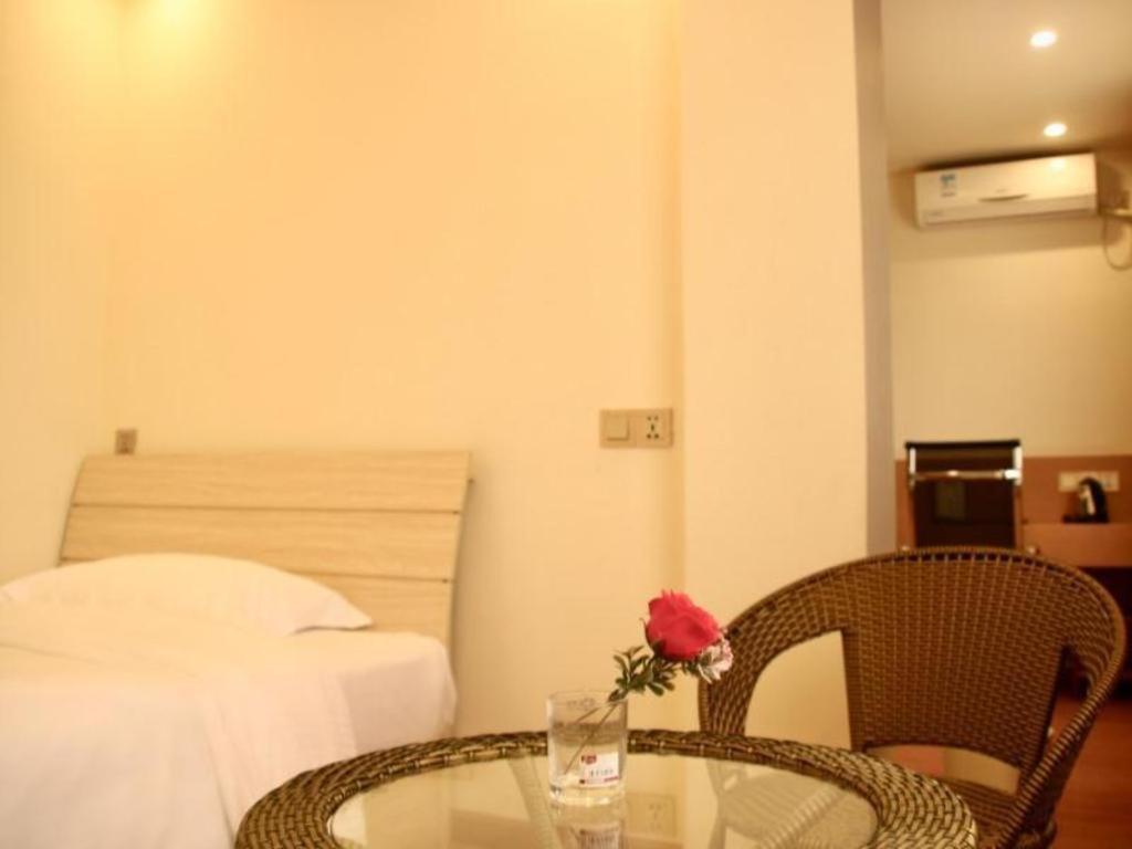 Greentree Inn Zhejiang Ningbo South Railway Station Express Hotel Eksteriør bilde